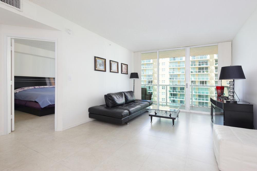 Luxury Apartments At Intracoastal Sunny Isles Beach Zewnętrze zdjęcie