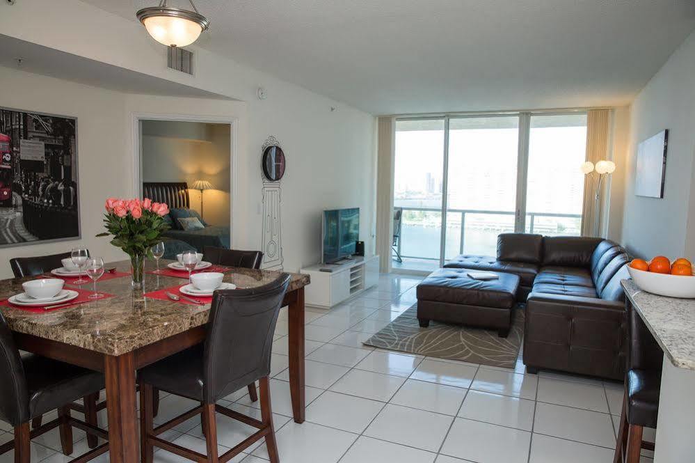 Luxury Apartments At Intracoastal Sunny Isles Beach Zewnętrze zdjęcie